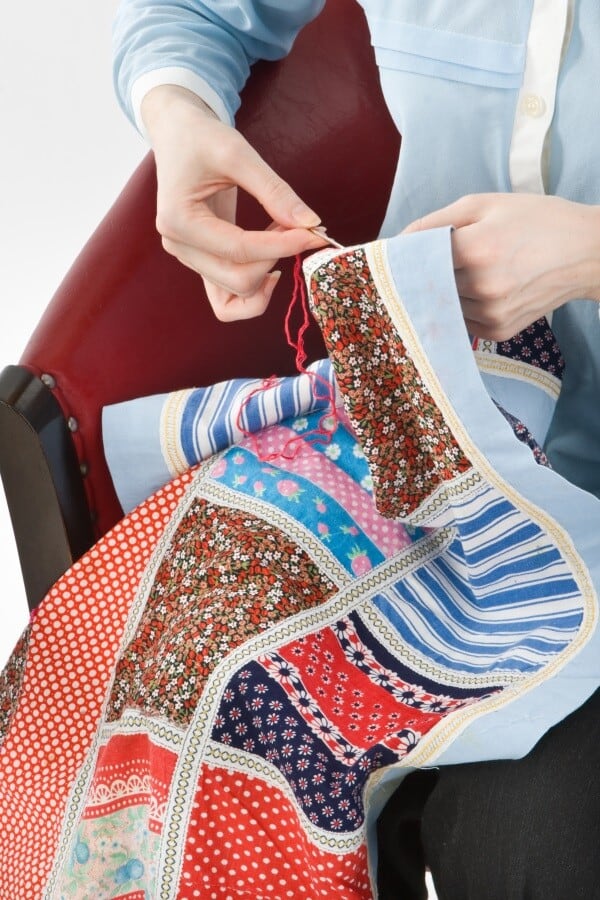 How to Hand Quilt Without a Hoop Just Crafting Around