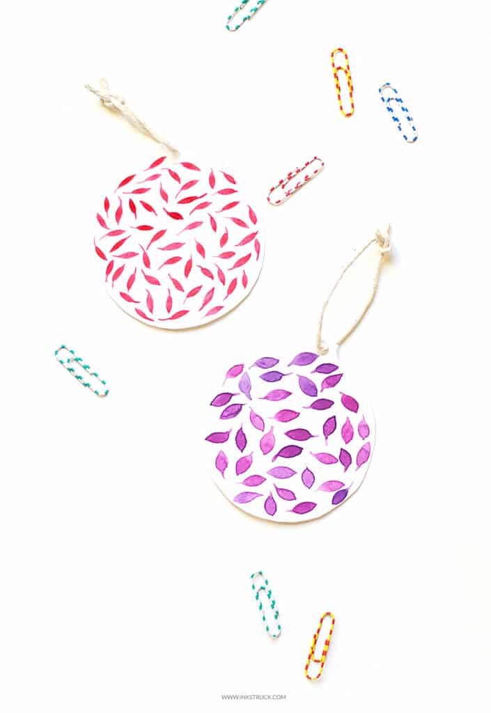 DIY Christmas Ornaments to Try 20 DIY paper ornament christmas 10