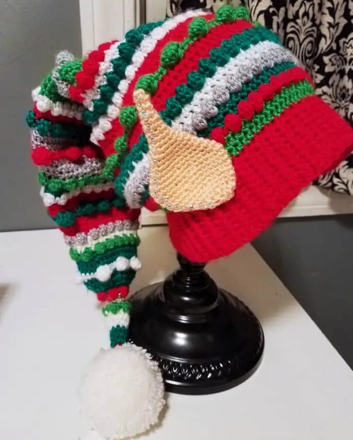 Crochet Elf Hat Pattern Ideas for the Holidays 12 ear1 696x869 1
