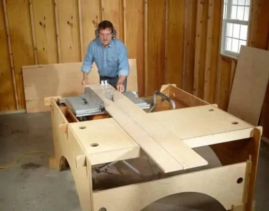 15 DIY Table Saw Fence You Can Easily Build 13 take down table saw