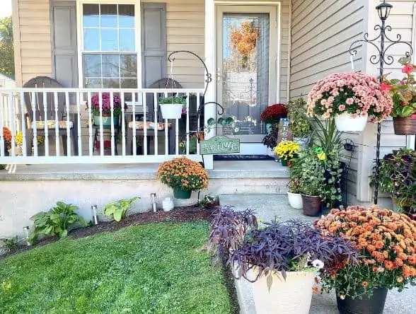 13 Small Front Porch Ideas On A Budget 6 A sea of flowers