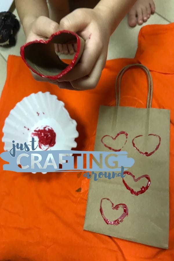 painting valentines gift bag 1