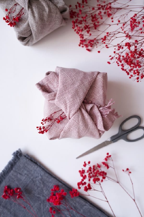 Gift Wrapping Ideas Without Box JustCraftingAround