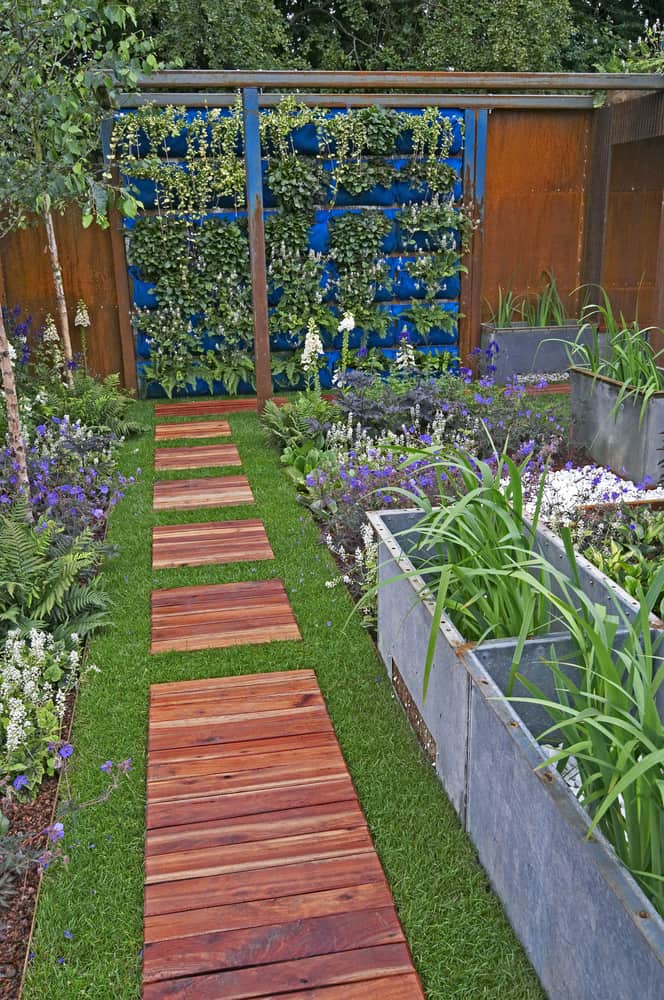 Types of Gardening Styles: A Comprehensive Guide to Cultivating Your Green Thumb 7 Vertical Gardens